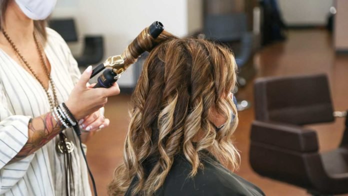 Why-You-Should-Look-For-Hair-Straightening-Treatments-on-intelligentking