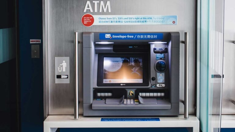 How-You-Can-Get-Nearest-Convenience-Store-With-ATM-on-intelligentking