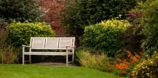 Embracing-The-Comfort-Of-Garden-Seats-On IntelligentKing