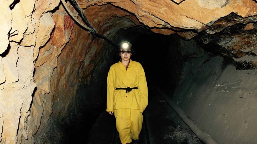 Why Are Chutes In Mining Engineered For Wear Resistance on intelligentking