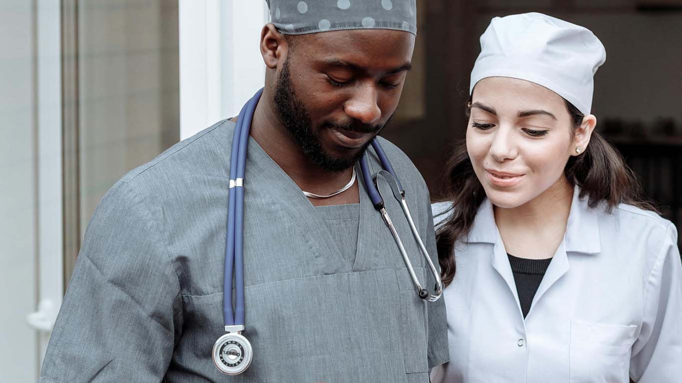 How Do Printed Scrub Tops Enhance Style And Comfort In Healthcare Settings