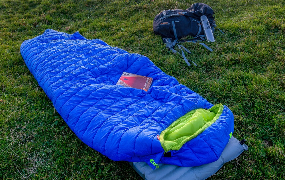 Goose Down Sleeping Bag Sale? Check These 5 Specs First